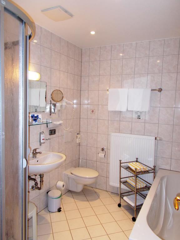 Monteurzimmer Thalfried Ruhla Habitación foto
